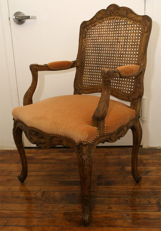 Pair of Regence-style fauteuils