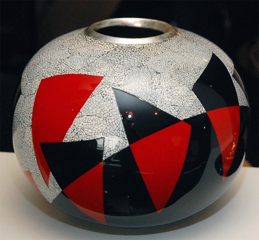 Vase in the style of Jean Dunand 2