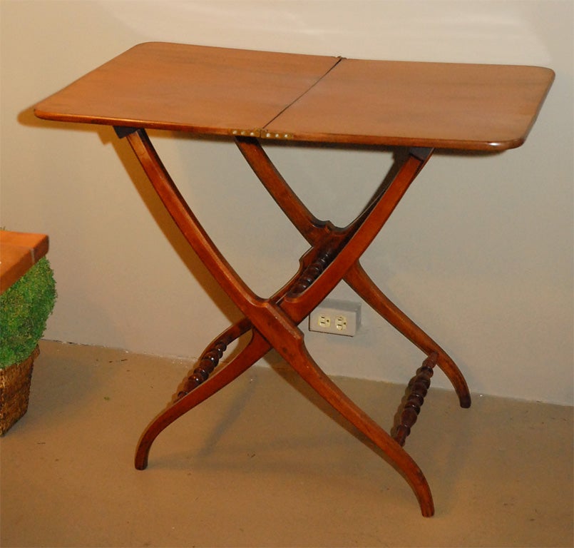 An English 19th Century Mahogany Coaching Table