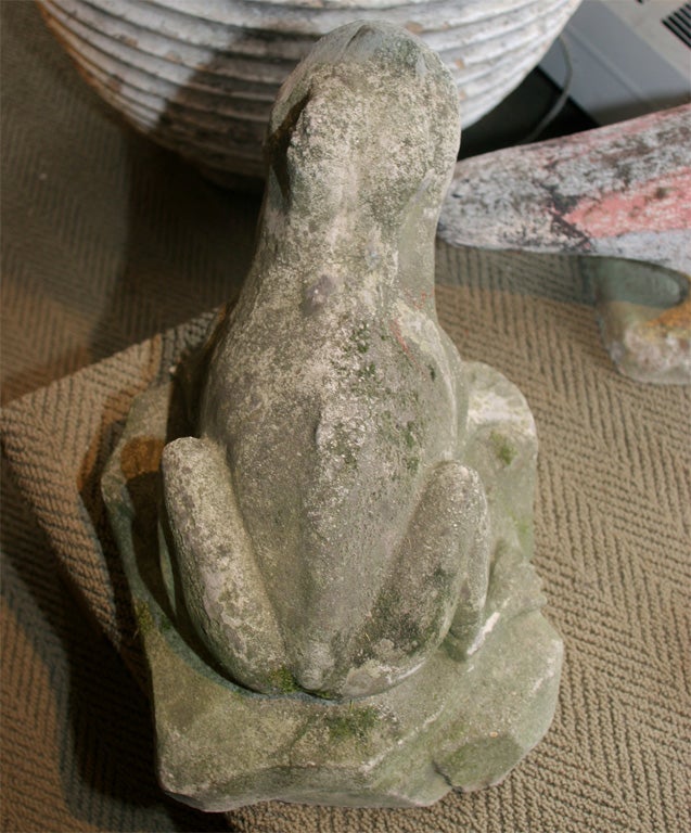 Composed Stone Frog Fountainhead In Good Condition For Sale In Mt. Kisco, NY