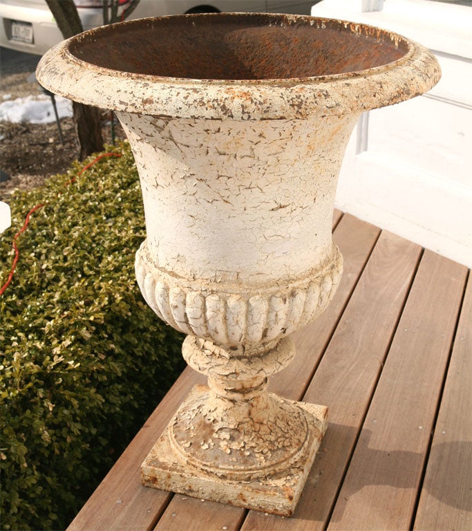 Large Scale Cast  Iron Urn