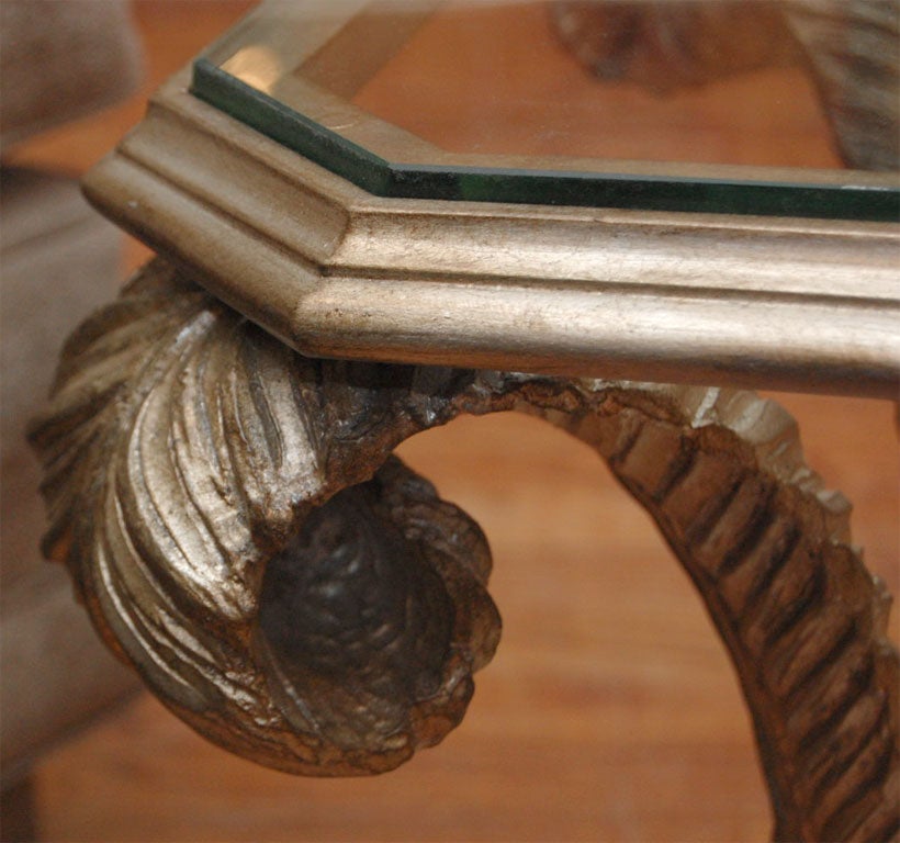 BEAUTIFUL CARVED PRINCE OF WALES PLUME TABLE 2