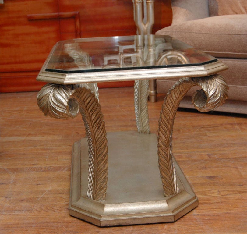 BEAUTIFUL CARVED PRINCE OF WALES PLUME TABLE 3