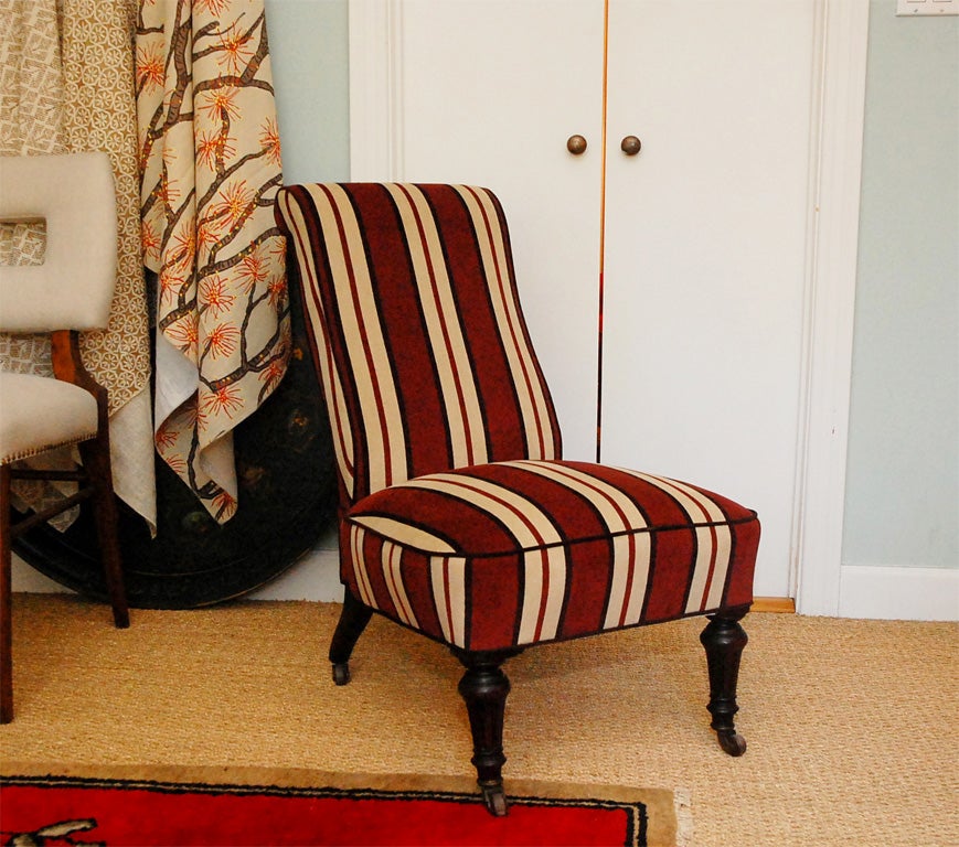 Antique French slipper chair In Good Condition In Los Angeles, CA