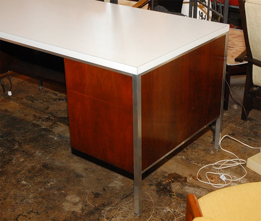 Mid-20th Century L Shaped Walnut Desk by Knoll