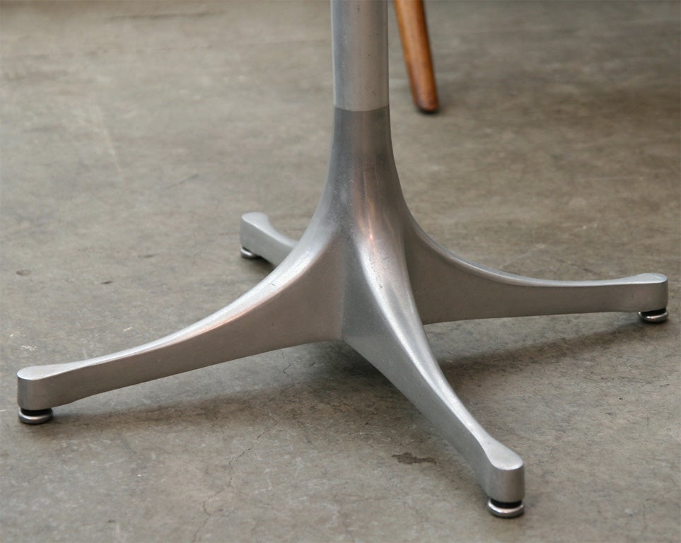 American George Nelson for Herman Miller Swag Leg Drink Table