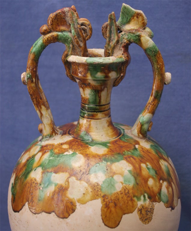 Chinese Three-Color (Sancai) Glazed Pottery Amphora For Sale 2