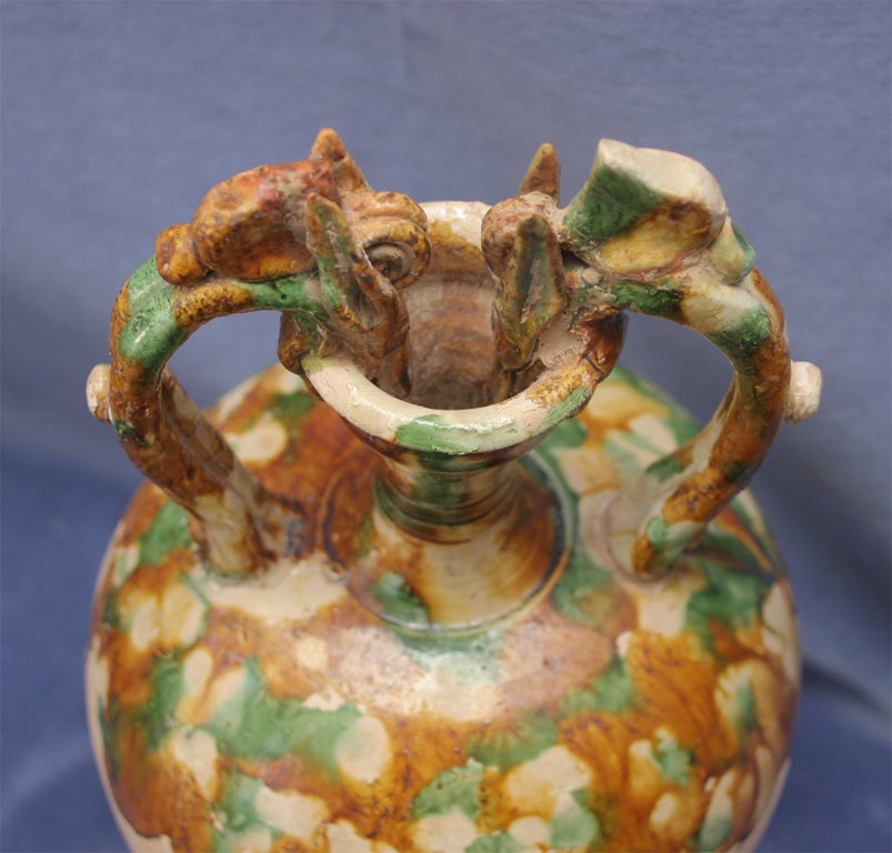 Chinese Three-Color (Sancai) Glazed Pottery Amphora For Sale 3