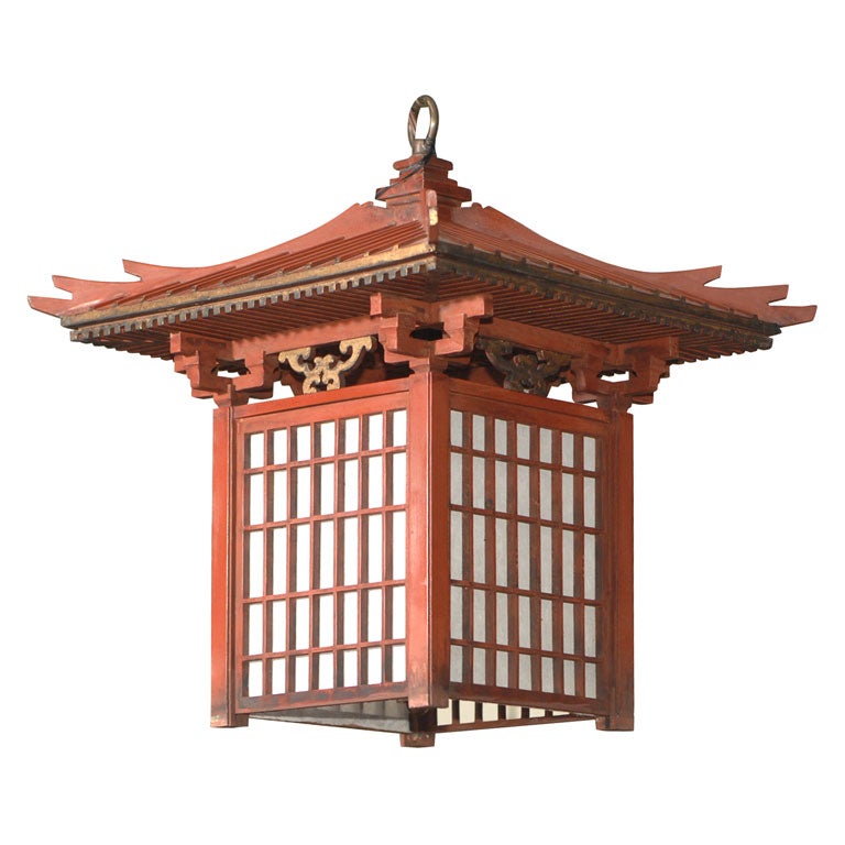 Pagoda Lantern