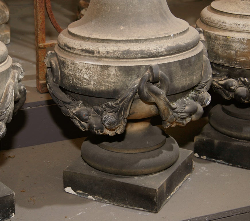 Set of four 19th century English stoneware finials For Sale 5