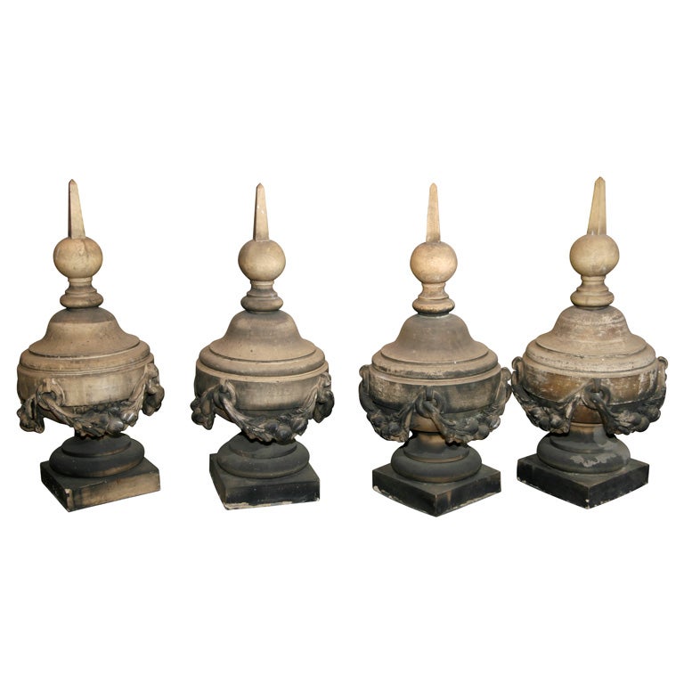 Set of four 19th century English stoneware finials For Sale