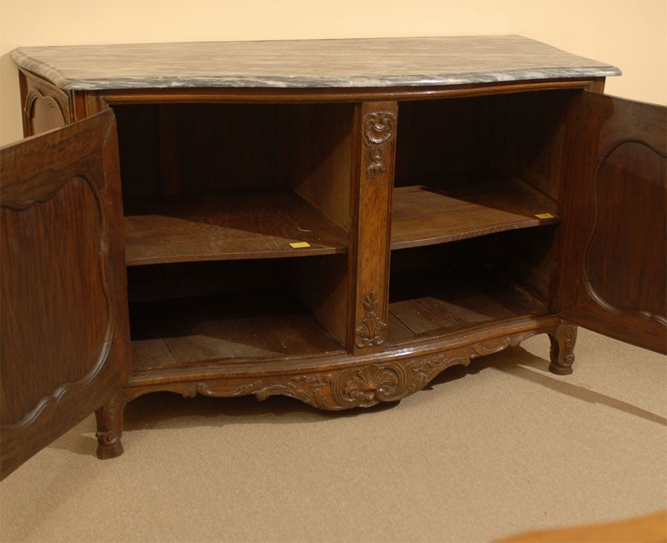 Louis XV period Serpentine Buffet in Walnut, France, c. 1750 For Sale 2