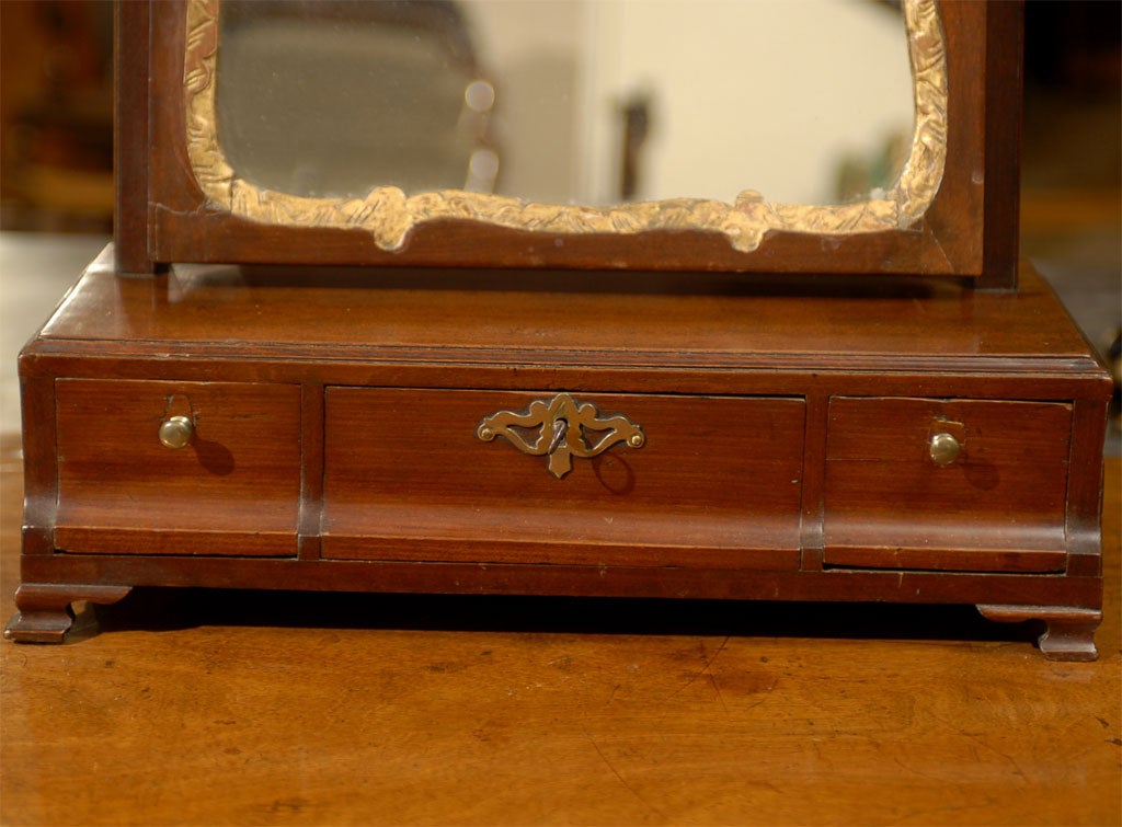 English George III period Dressing Mirror in Mahogany & Gilt, c. 1790 For Sale