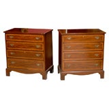 Pair of bachelor's chests