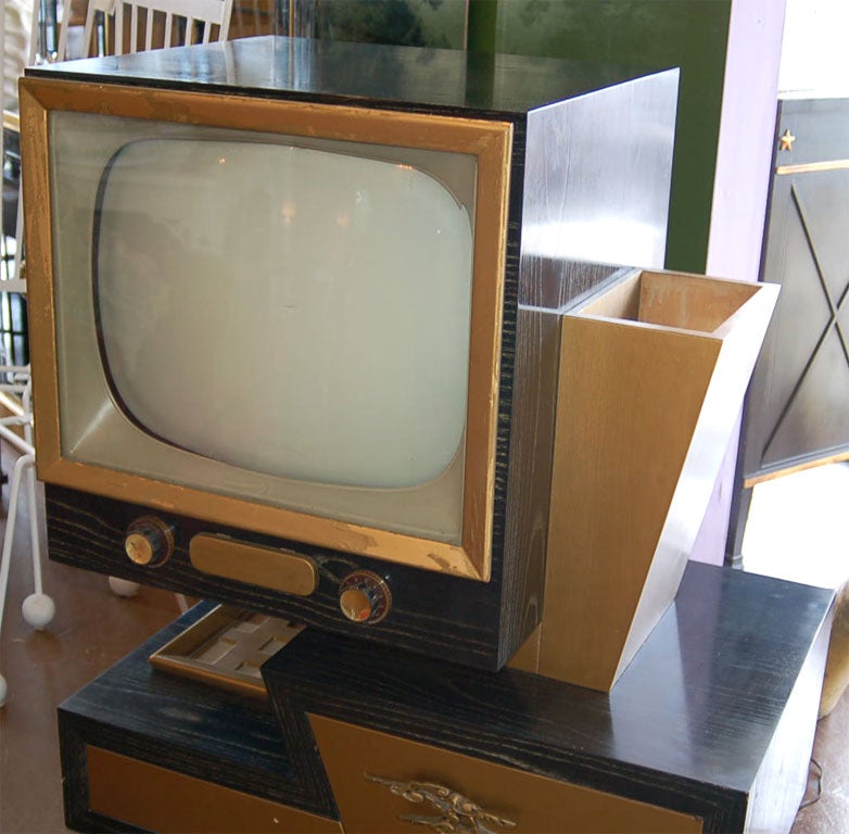 American 1950's TV on Stand