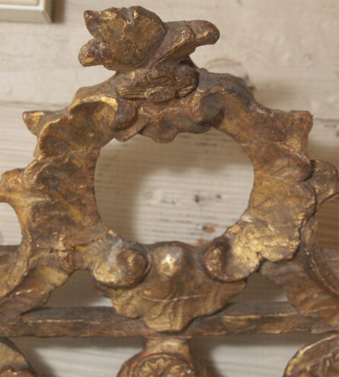 Wood 18th Century Italian Mirror in Giltwood Frame For Sale