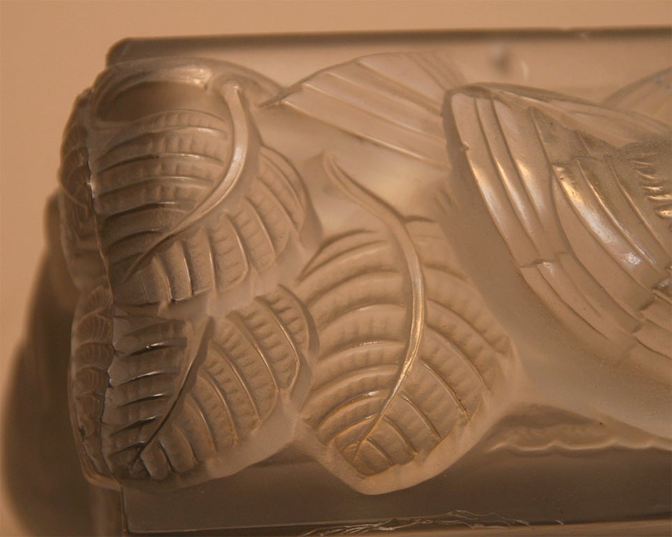 Glass R. Lalique 
