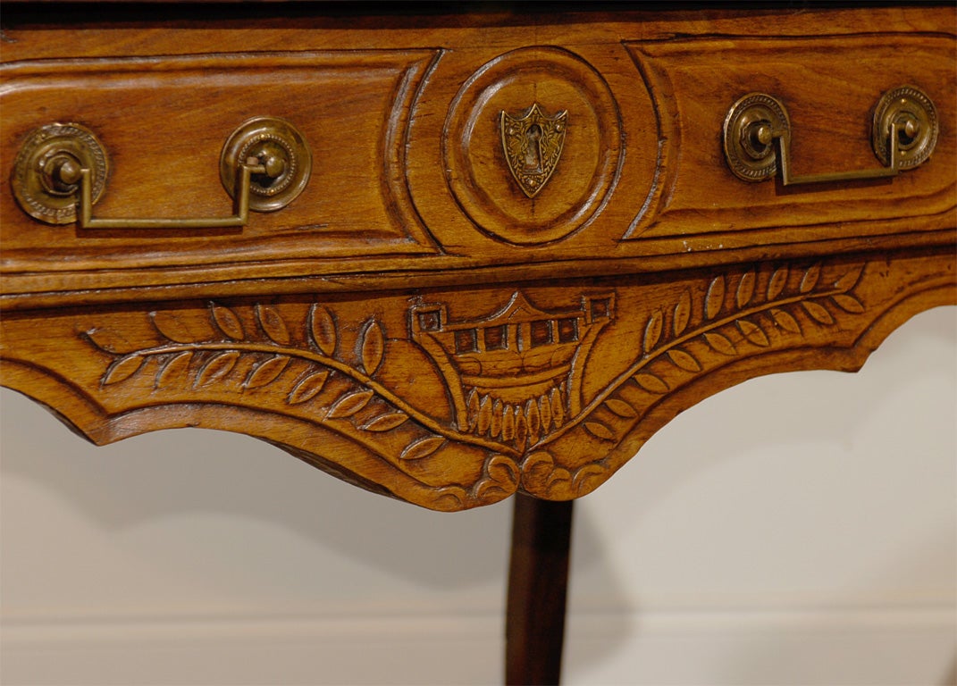 18th Century and Earlier 18th Century French Walnut Louis XV Side Table