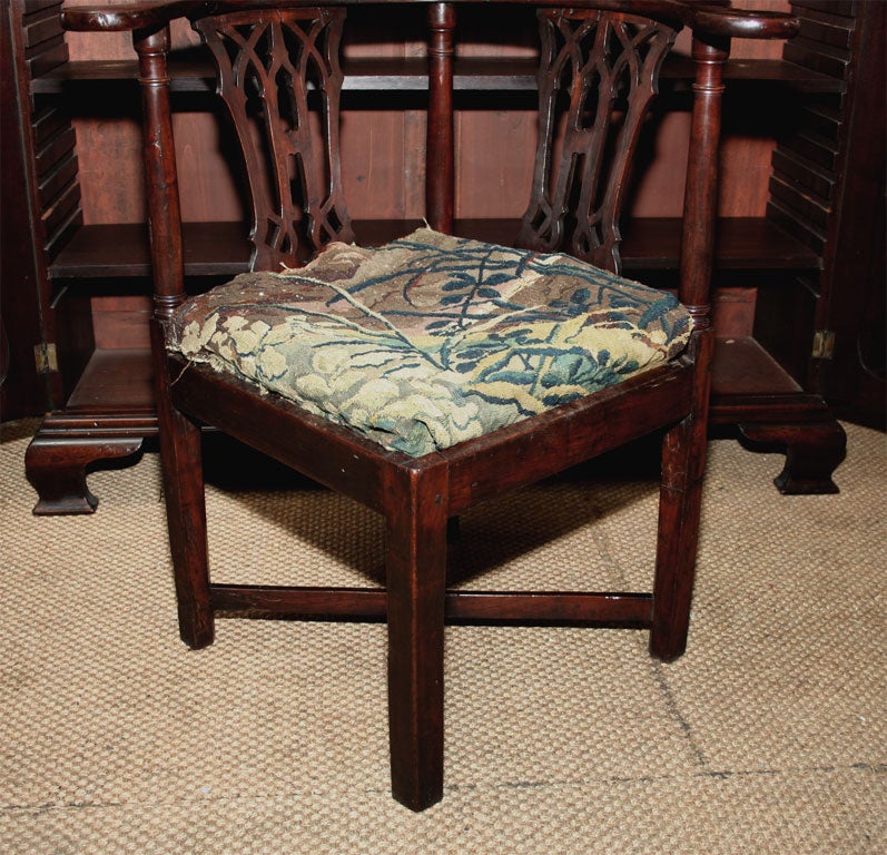 Extremely Fine 18th C English Corner Chair 1
