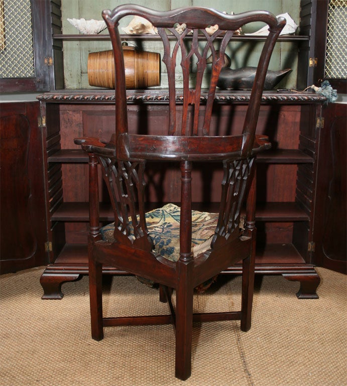 Extremely Fine 18th C English Corner Chair 3