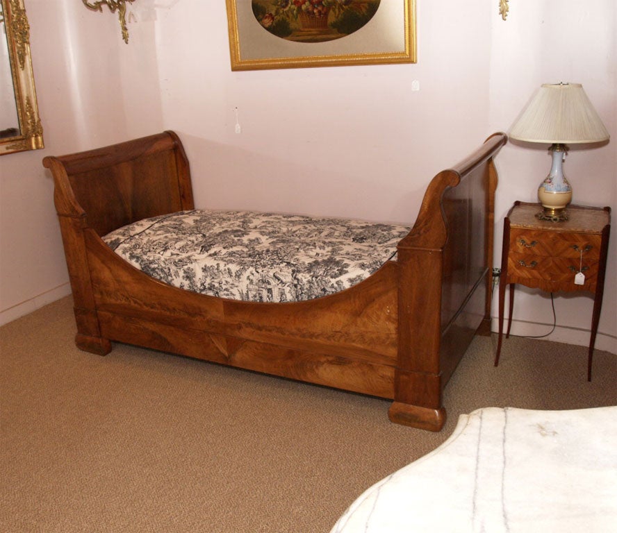 Antique French walnut daybed. 4