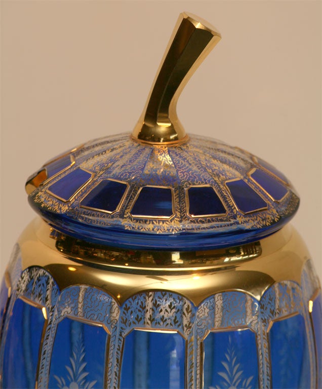 Cristal Ensemble de bols à punch de Bohème taillés en cobalt clair en vente