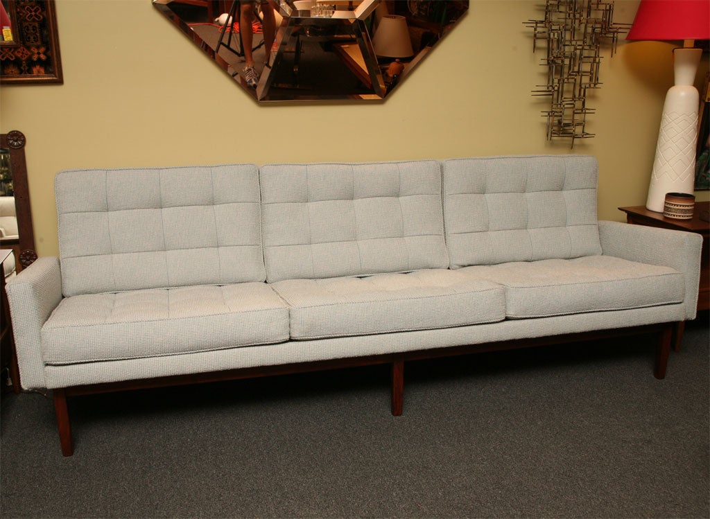 American Classic Florence Knoll 57W  Sofa