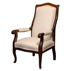 Petit fauteuil d'enfant français en bois rembourré de style Louis-Philippe