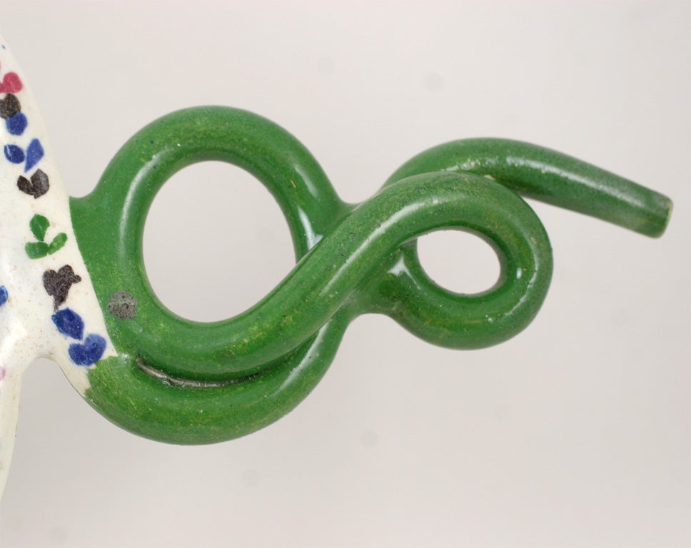 English Pearlware Coiled Pottery Pipe In Excellent Condition For Sale In New York, NY