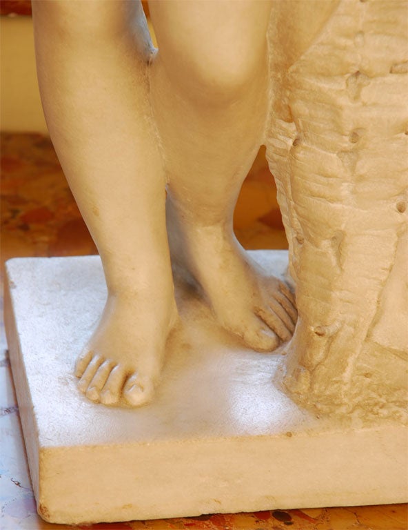 Marble Statue of Venus 2