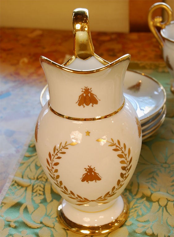 Vieux Paris Porcelain Coffee Service with Napoleonic Emblems In Good Condition In Pembroke, MA