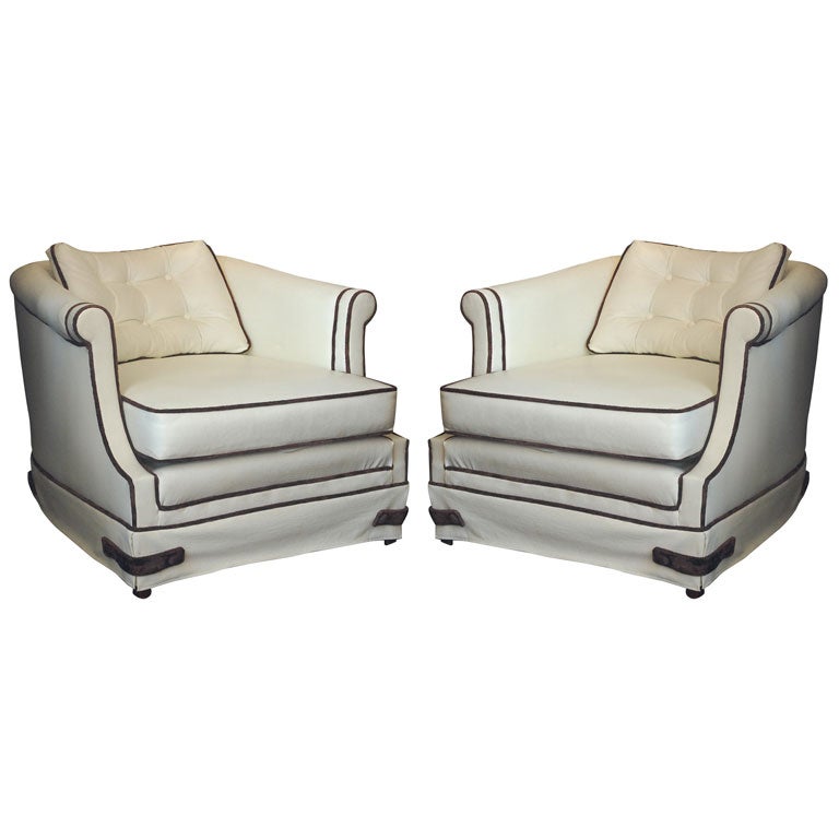 Pair of Vintage White Vinyl Regency Lounge Chairs For Sale at 1stDibs