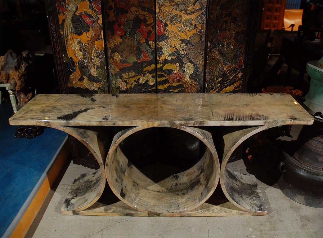 Green Parchment Console with Circle Design