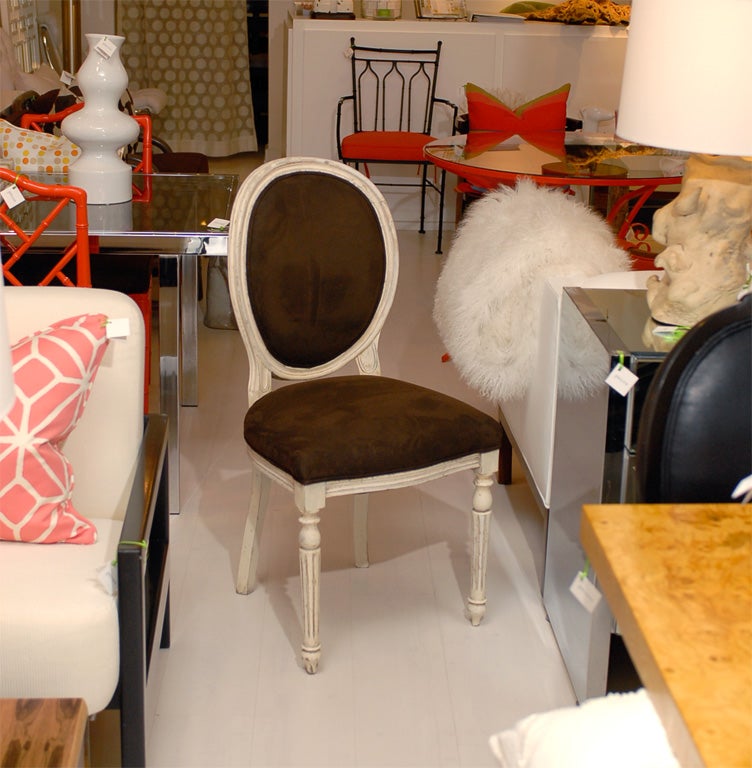 Oval Back Side Chair