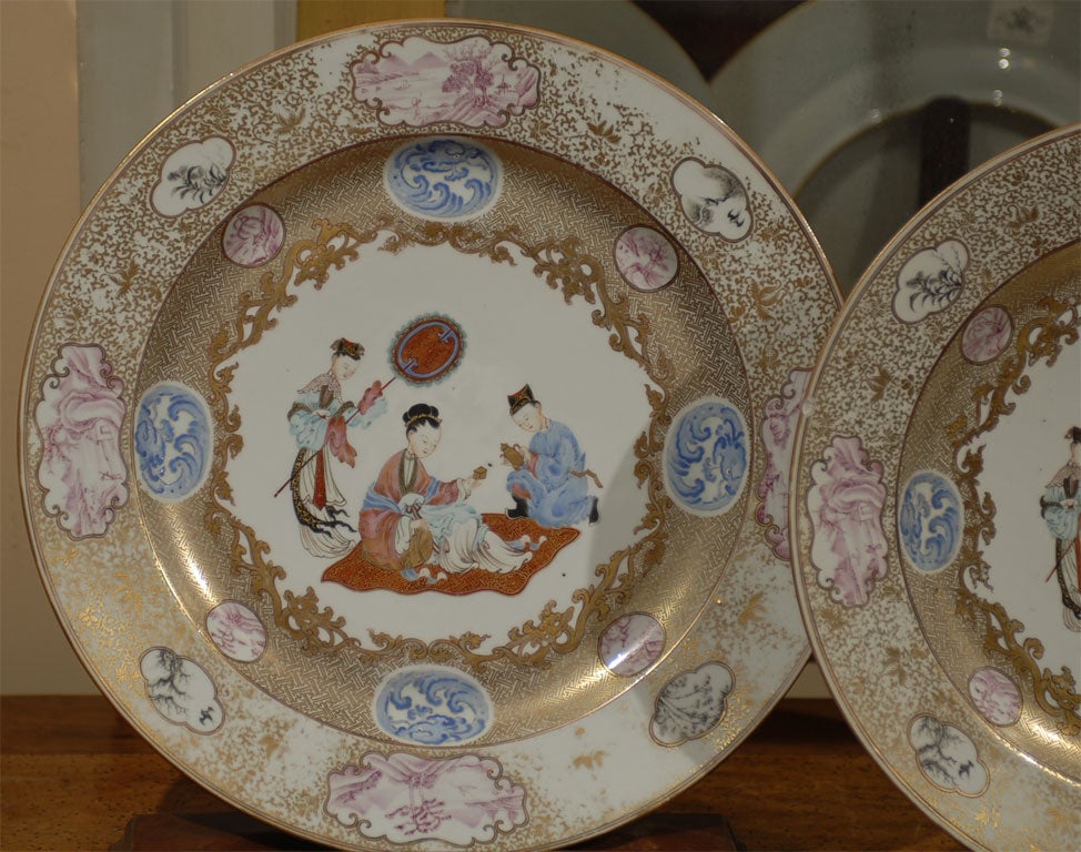 Rare Set of Meissen-inspired Chinese Export Chargers, c. 1740 In Good Condition In Atlanta, GA