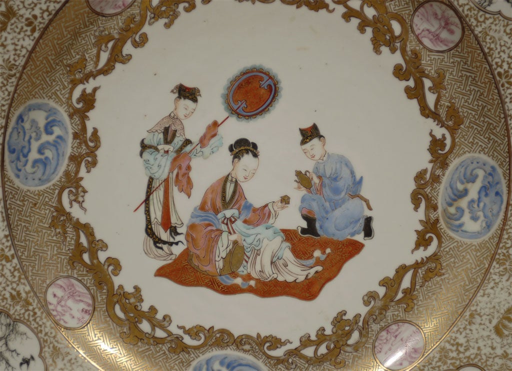 Rare Set of Meissen-inspired Chinese Export Chargers, c. 1740 2