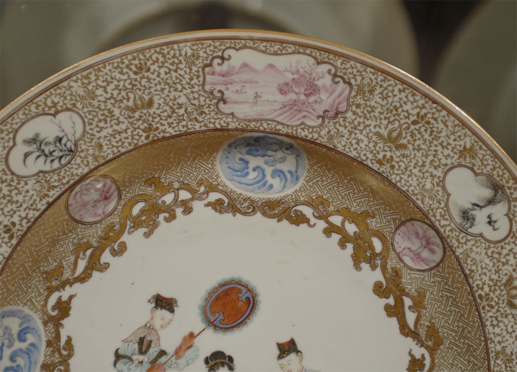 Rare Set of Meissen-inspired Chinese Export Chargers, c. 1740 3