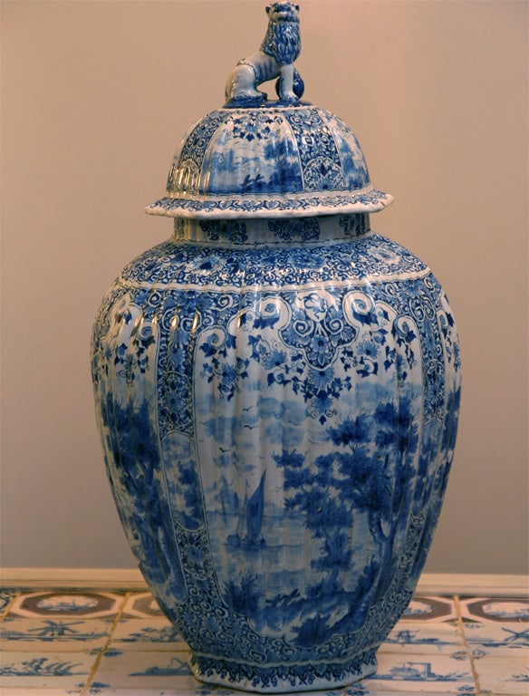 A Pair of Large-Scale Dutch Delft Vases 4