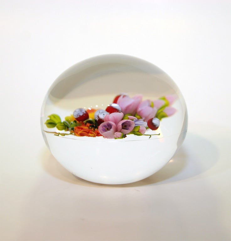 Mayauel Ward Bouquet Paperweight