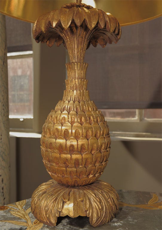 Mid-20th Century A Voluptuous 1950’s Carved Bois Doré Pineapple Lamp