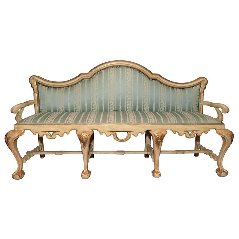 VENETAIN PAINTED AND PARCEL GILT HALL BENCH