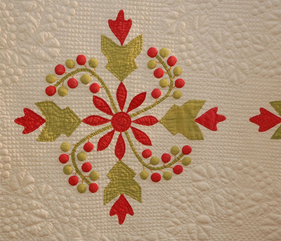 American 19TH CENTURY TRAPUNTO & APPLIQUE QUILT