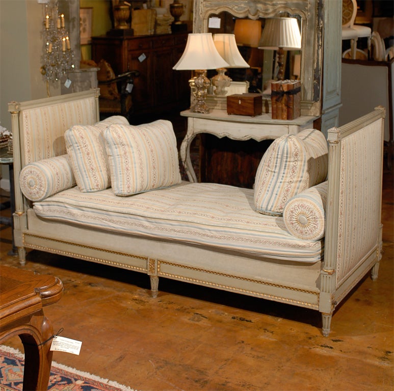 Louis XVI Day Bed