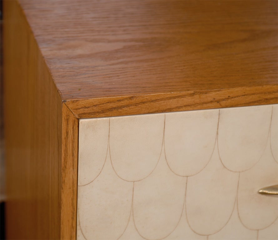 English Oak 6 Drawer Chest with Fish Scale Vellum Fronts 3