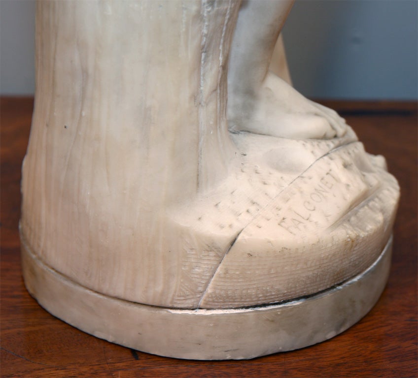 Sculpture in alabaster representing a bathing nymph 4