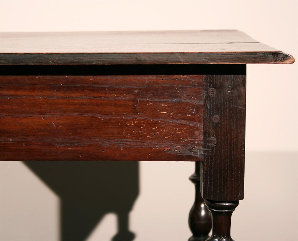 Oak Lowboy/Side Table For Sale 6