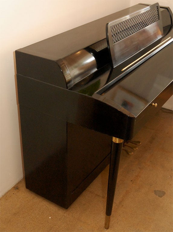 Mid-20th Century 1950’s Acrosonic Piano Built By Baldwin
