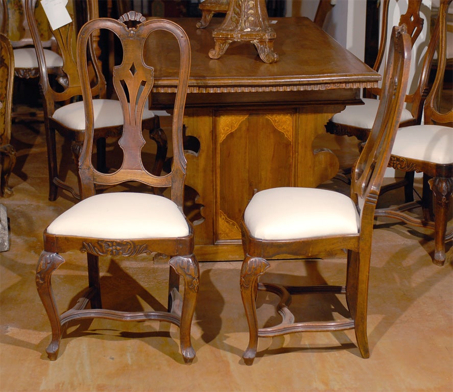 Set of Six Rococo Style 19th Century Dining Room Chairs with Tall Pierced Backs In Good Condition In Atlanta, GA