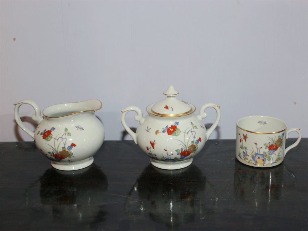 Mottahedeh Handpainted  Dinnerware