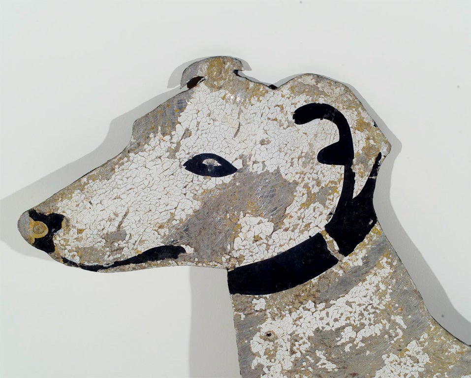 Offered here is a tin dog park sign.  1 dimensional, delicate painted surface
